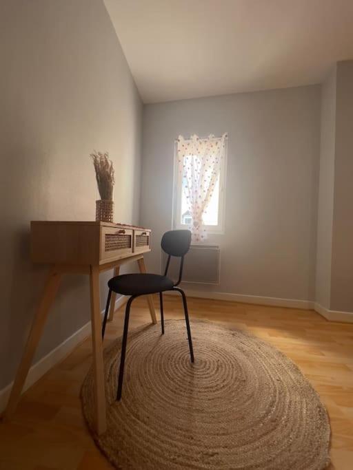 Casa Cloutiers #4 - Joli & Cosy T2 Avec Clim Parking - Hyper Centre Brive Apartment Luaran gambar
