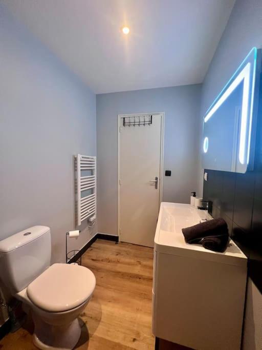 Casa Cloutiers #4 - Joli & Cosy T2 Avec Clim Parking - Hyper Centre Brive Apartment Luaran gambar