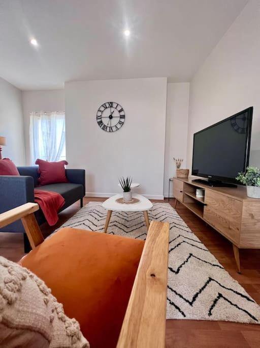 Casa Cloutiers #4 - Joli & Cosy T2 Avec Clim Parking - Hyper Centre Brive Apartment Luaran gambar